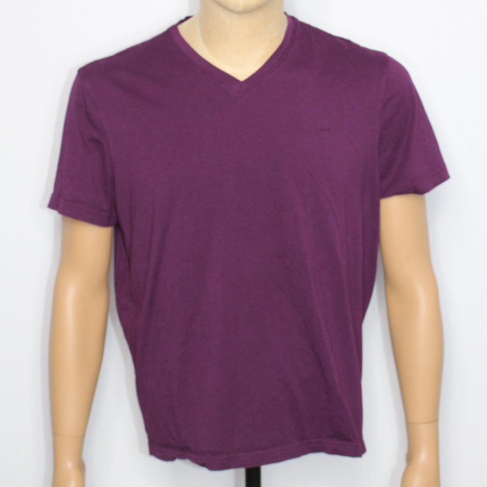 🤑 3 for $15🤑 Michael Kors Maroon V-Neck T-Shirt